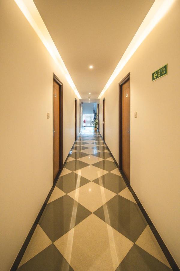 פורבורים Amber Rooms מראה חיצוני תמונה